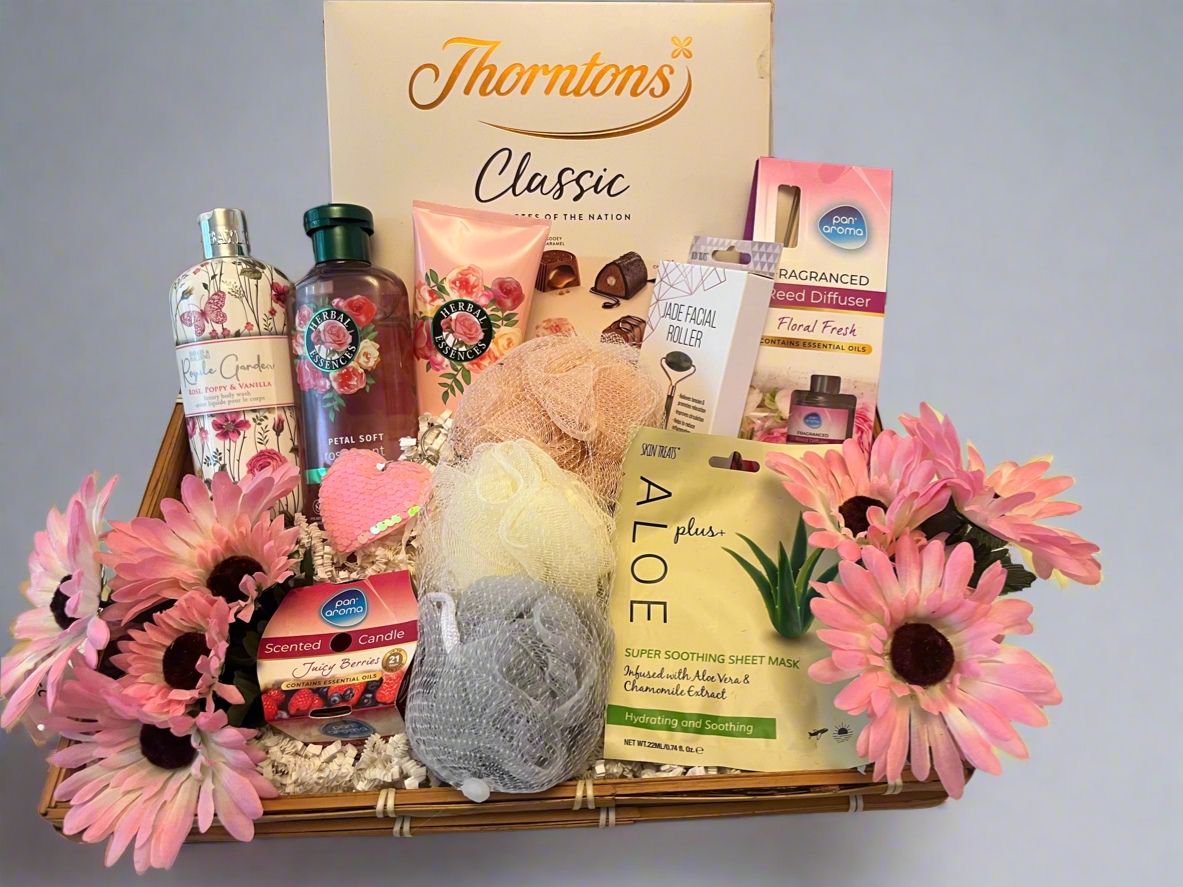 The Ultimate Luxury Pamper Hamper Gift Basket